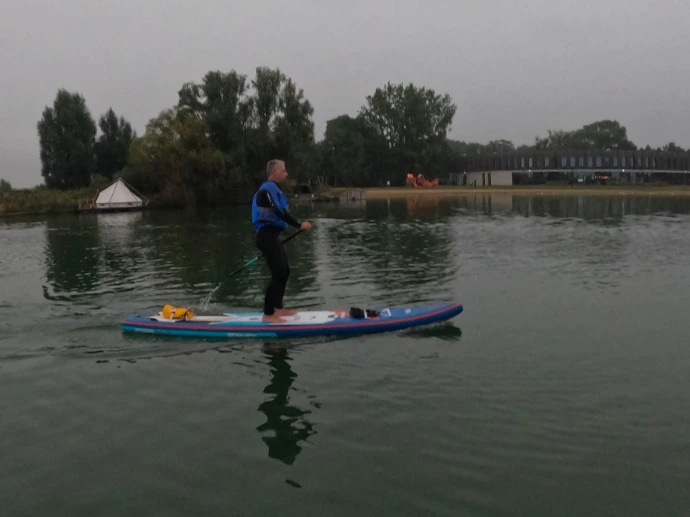 SUP les Suppen SUP lessen Polderwind Amanzie stand up paddle West-Vlaanderen