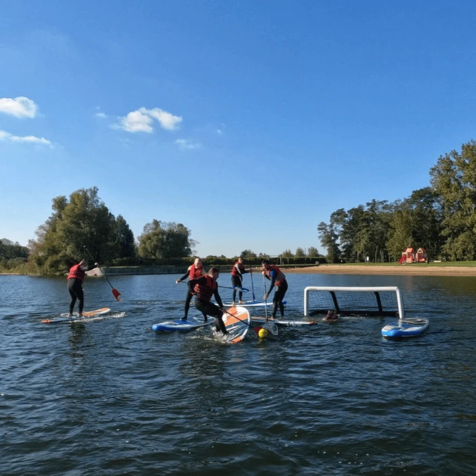 SUP polo West-Vlaanderen Domein aan de plas stand up paddle Amanzie 