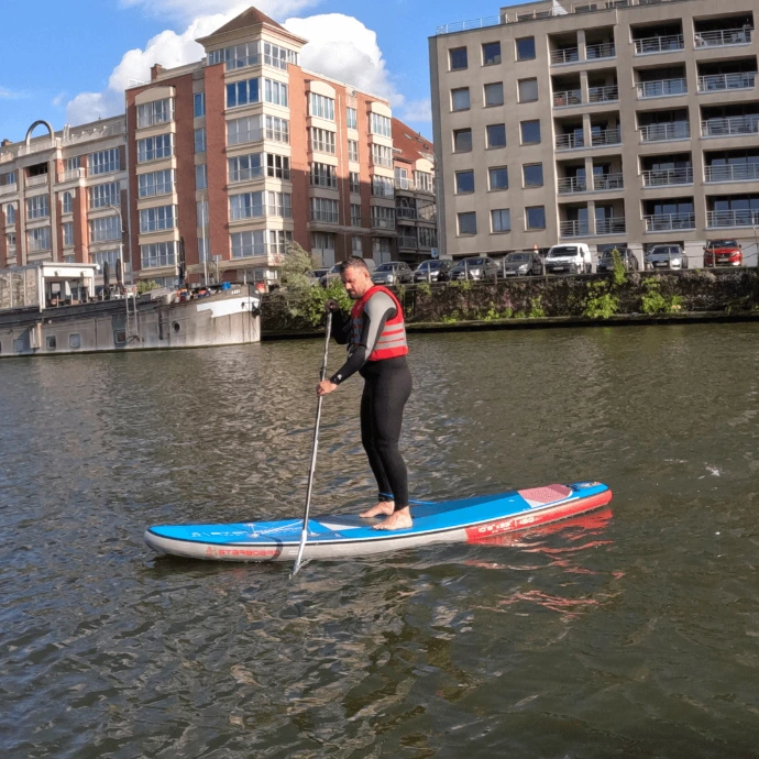 Starboard Zen 10'8 SUP huren West-Vlaanderen suppen stand up paddleboard Amanzie locatie naar keuze